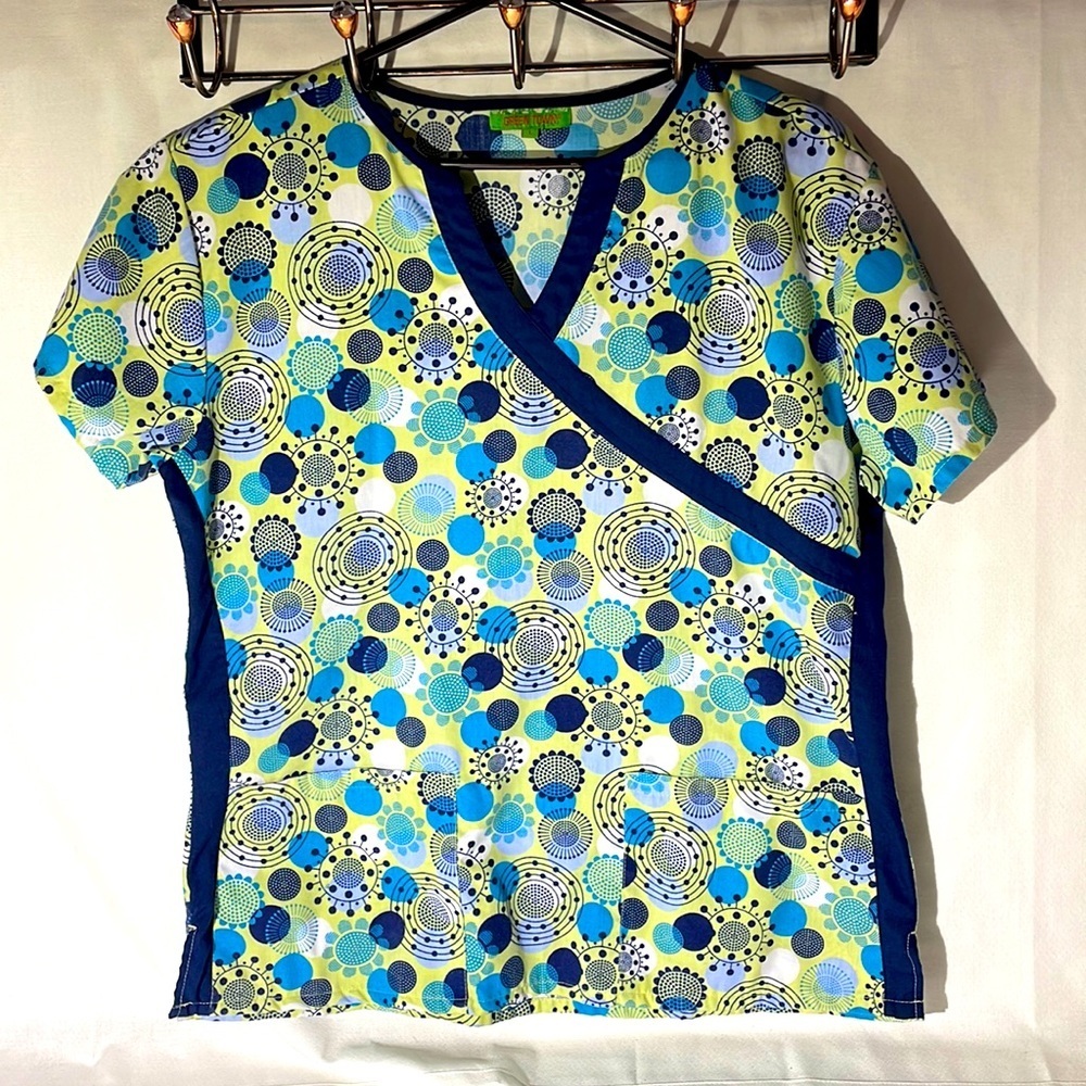 Green Town Scrubs Size L